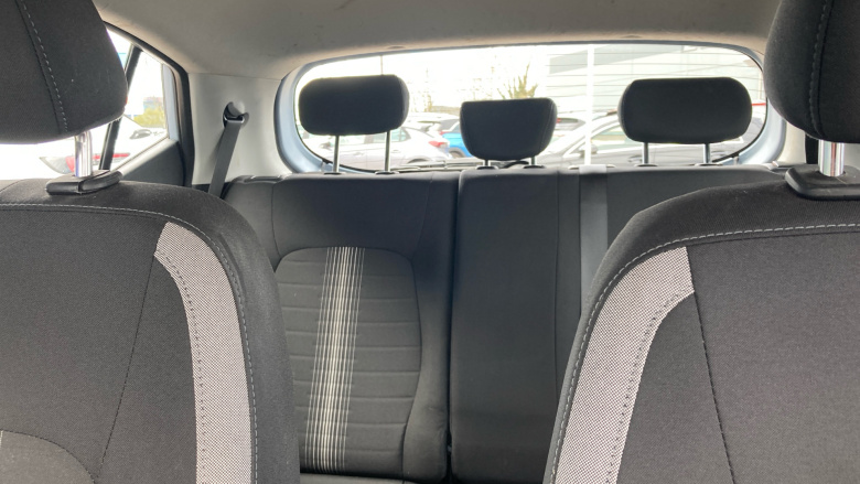 Hyundai i10 1.2 MPi SE Connect 5dr Petrol Hatchback